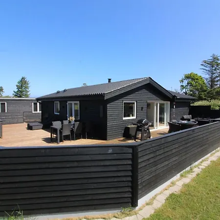 Kamp - 700m From The Sea By Interhome Feriehus *